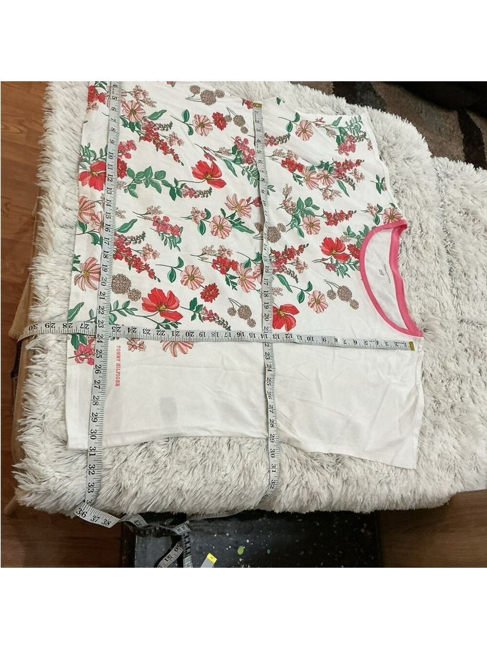 Women's Tommy Hilfiger 3X White Floral Short Sleeve Tee - Picture 10 of 11
